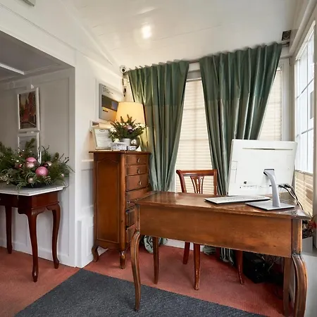 American House Hennela Varsavia