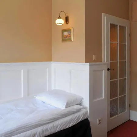 American House Hennela 3*