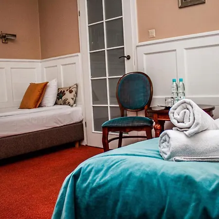 American House Hennela Bed & Breakfast 3*