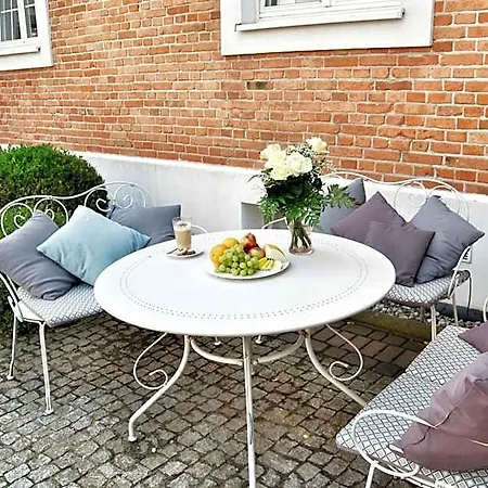 American House Hennela 3*