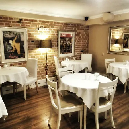 American House Hennela