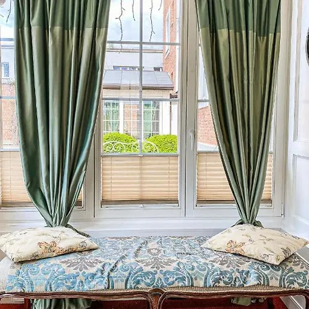 American House Hennela Bed & Breakfast