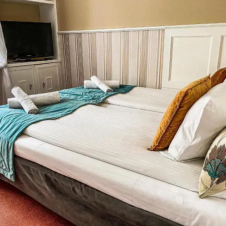 American House Hennela Bed & Breakfast 3*