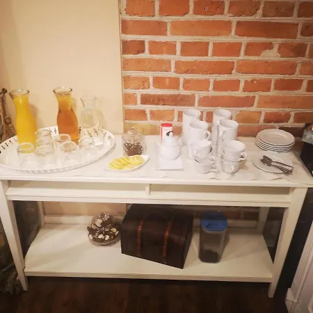 Bed & Breakfast American House Hennela 3*