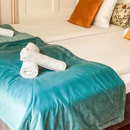 American House Hennela Bed & Breakfast Warsaw