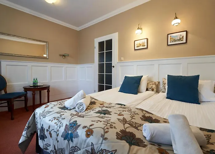 Bed & Breakfast American House Hennela 3*