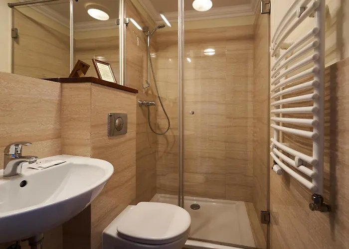 Bed & Breakfast American House Hennela 3*