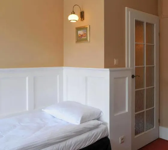 American House Hennela 3*