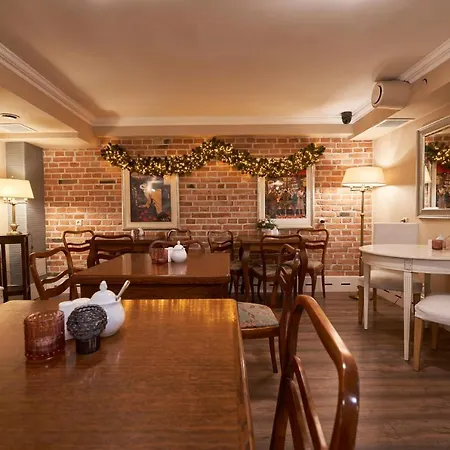 American House Hennela 3*